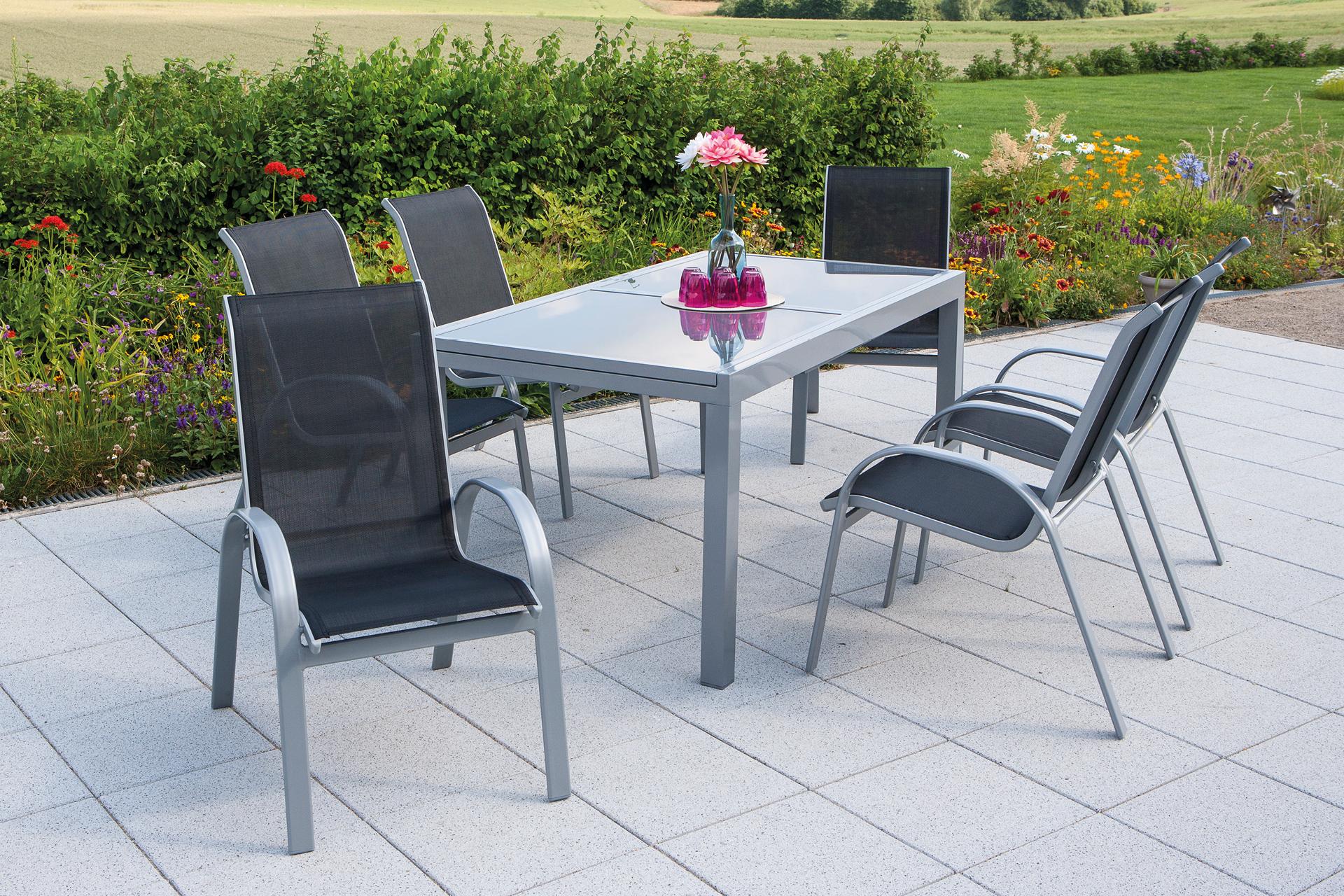 Gartensessel aus Metall und Textil