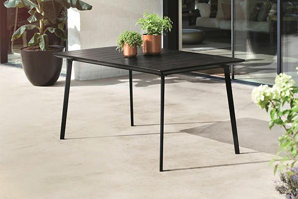 Gartentische-C16C10C1