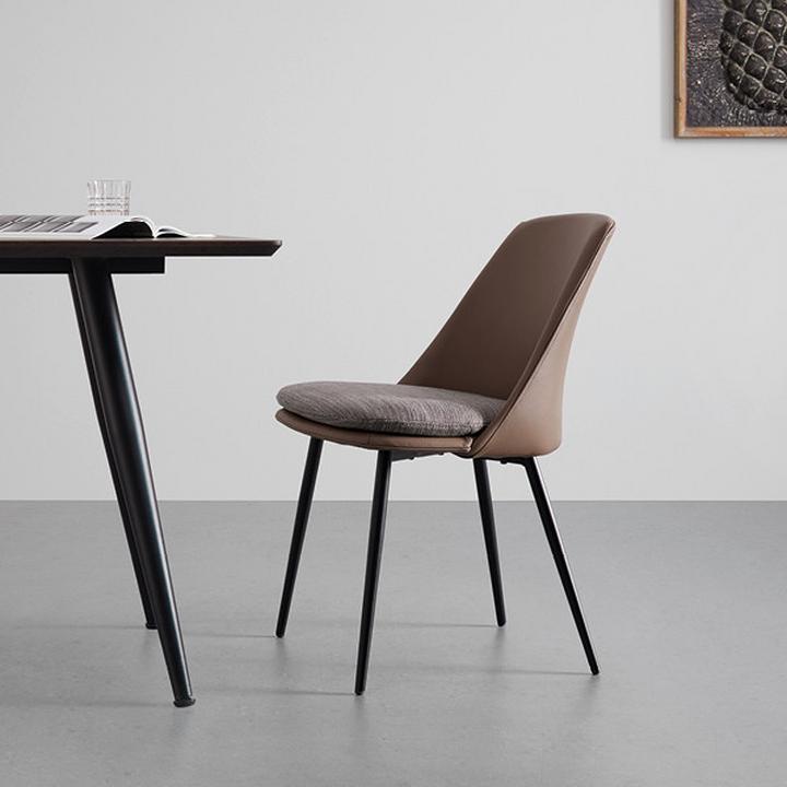 kožená jedálenská stolička