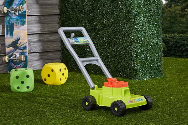 Gartenspielzeug
