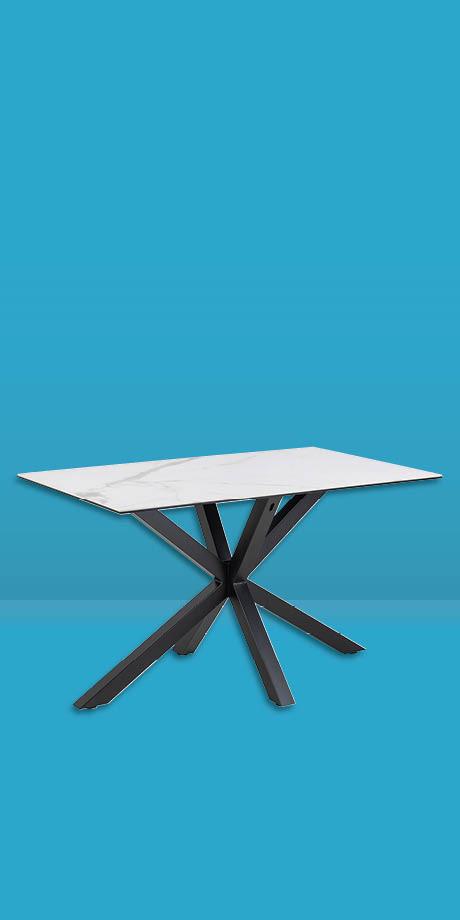 jedálenský stôl s mramorovou doskou