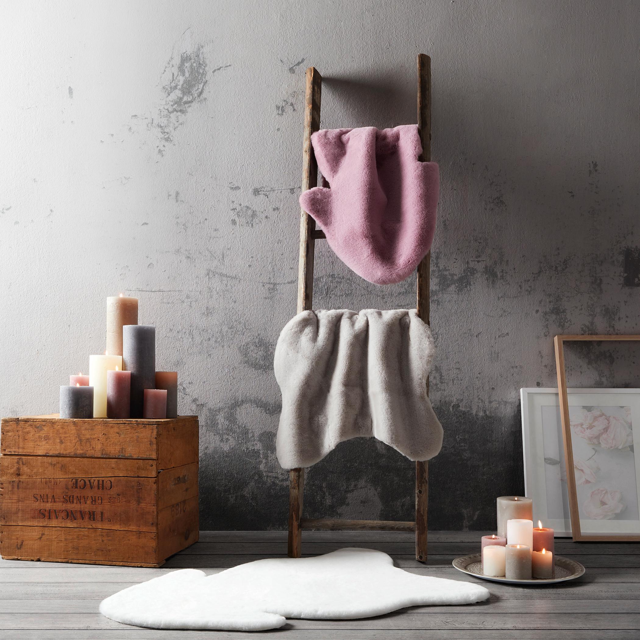 umelá kožušina v rôznych v farbách, hrejivý textil