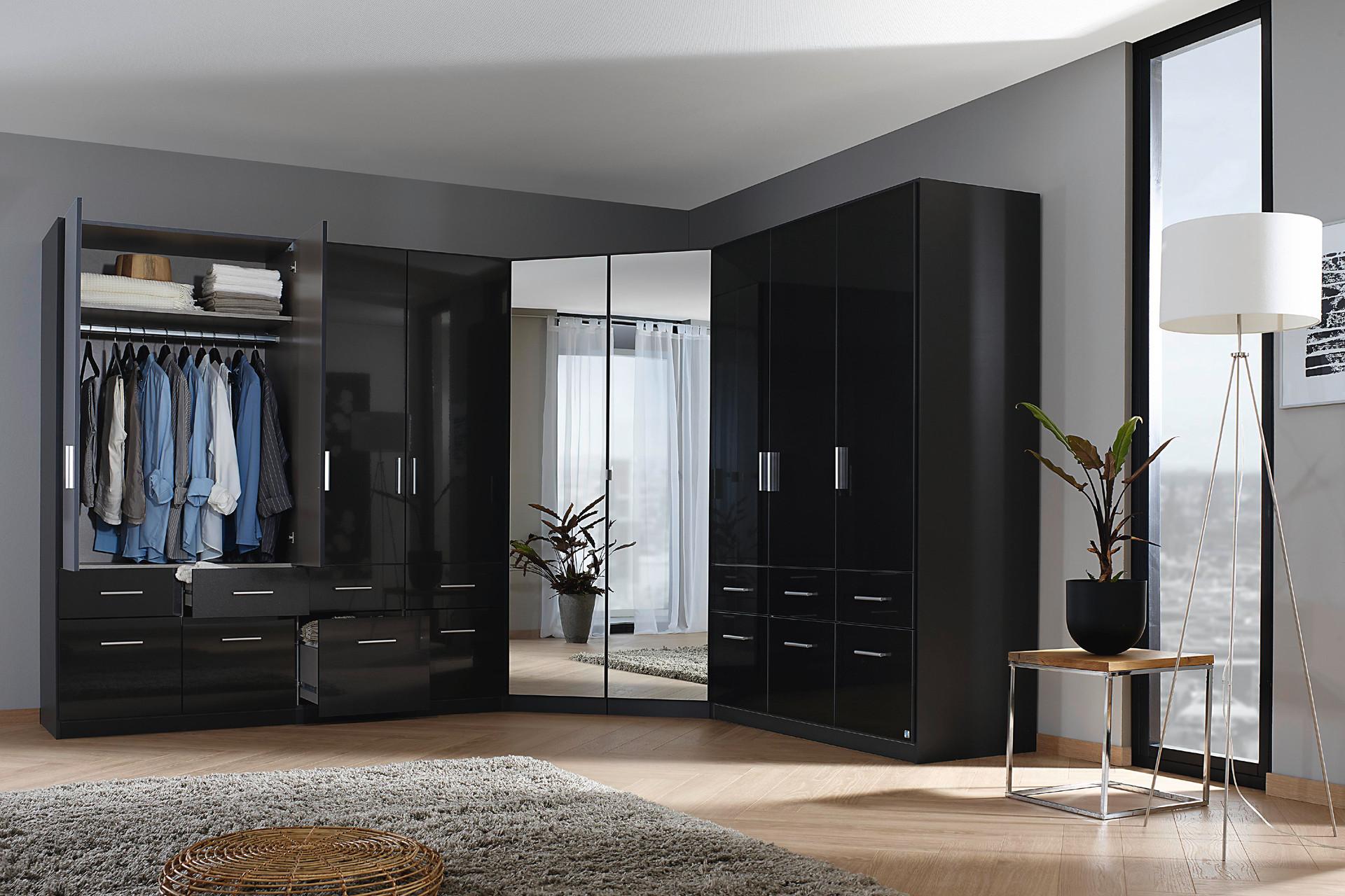 Eleganter Schrank für Ihr Schlafzimmer.