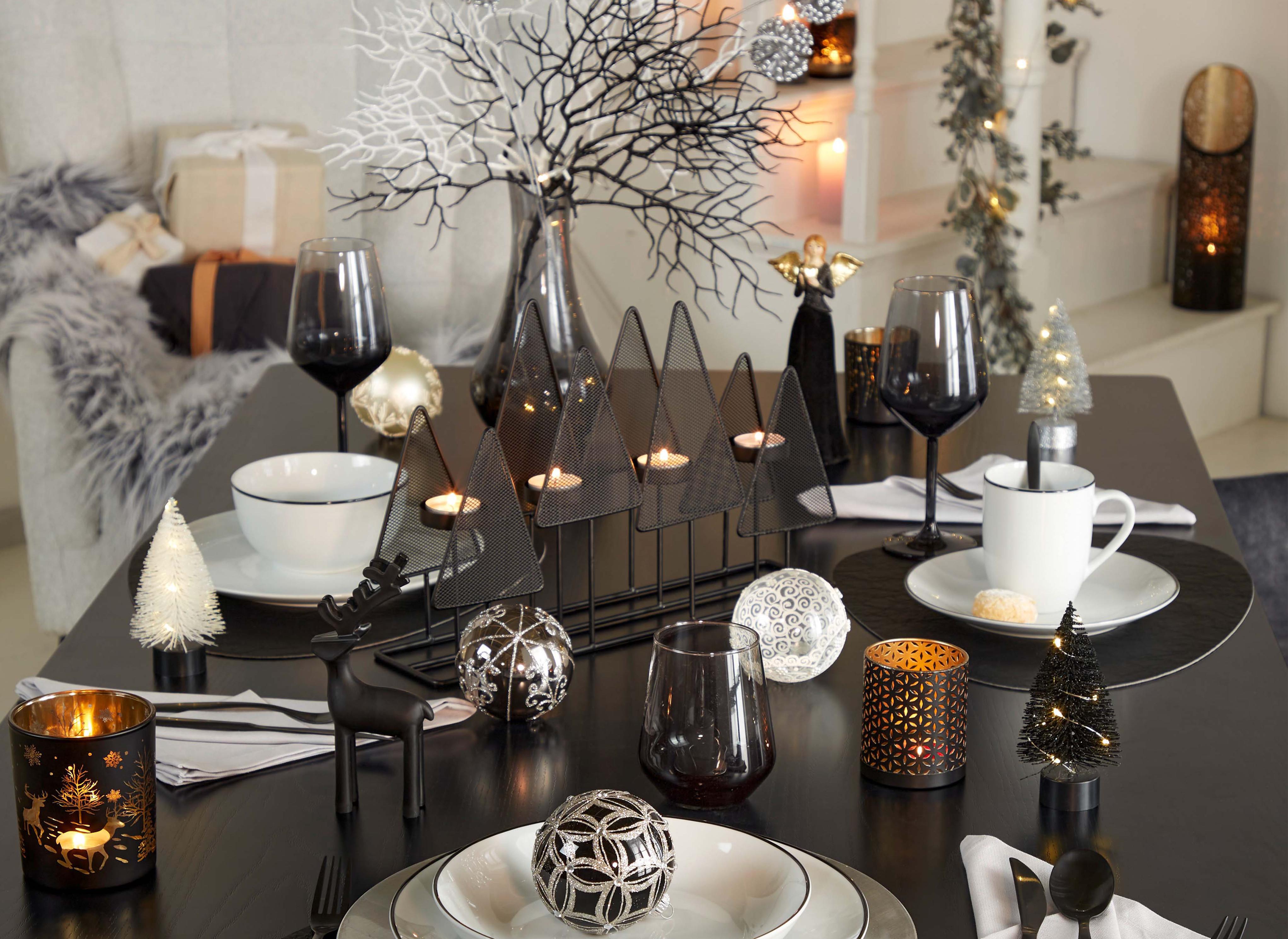 elegante, schlichte Weihnachtsdekoration