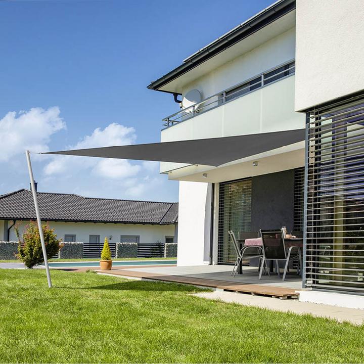 slnečníky a pergoly