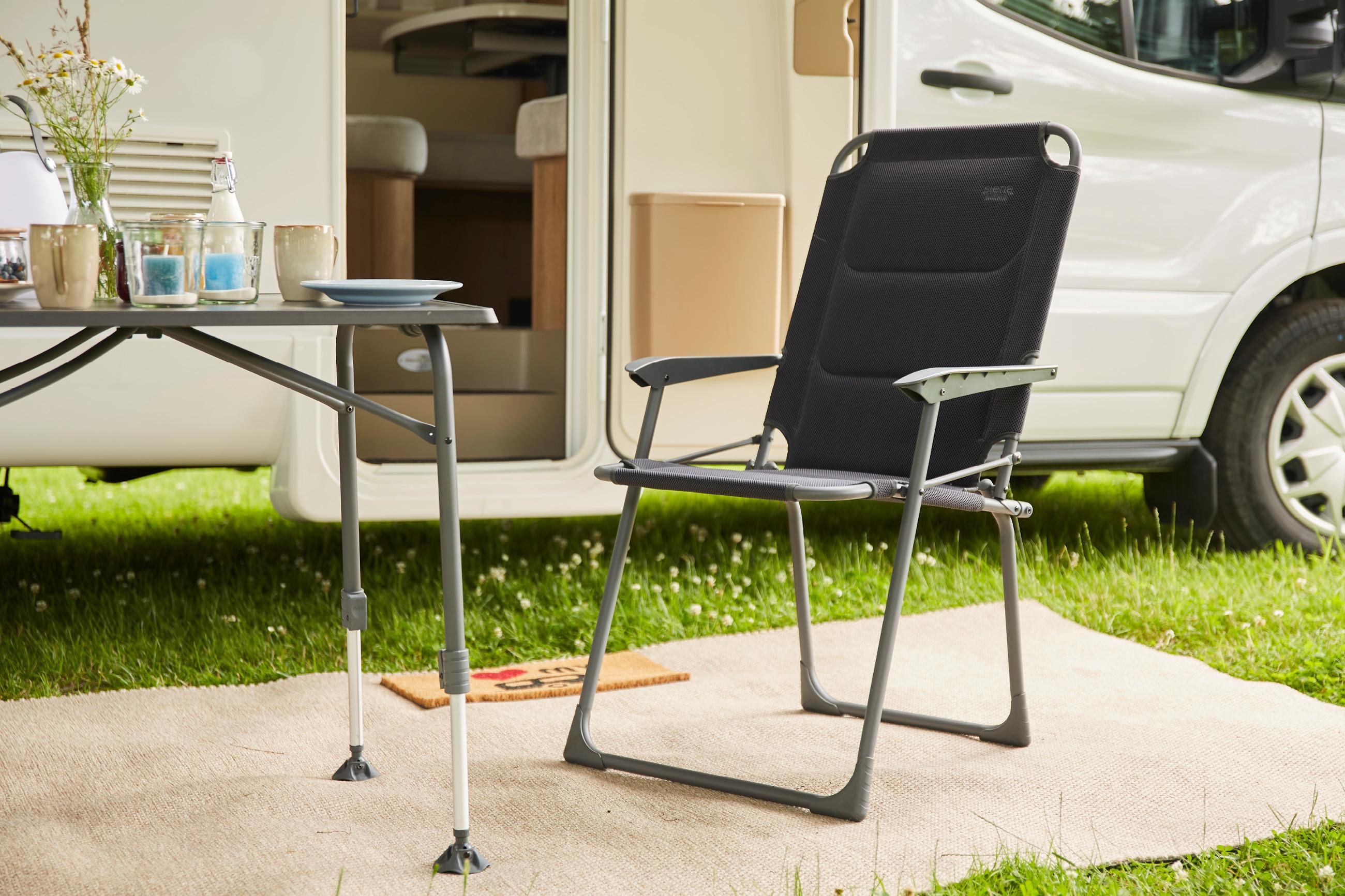 Klappbarer Campingstuhl in Anthrazit