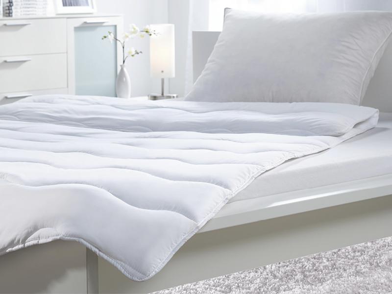 Paplóny so syntetickou výplňou