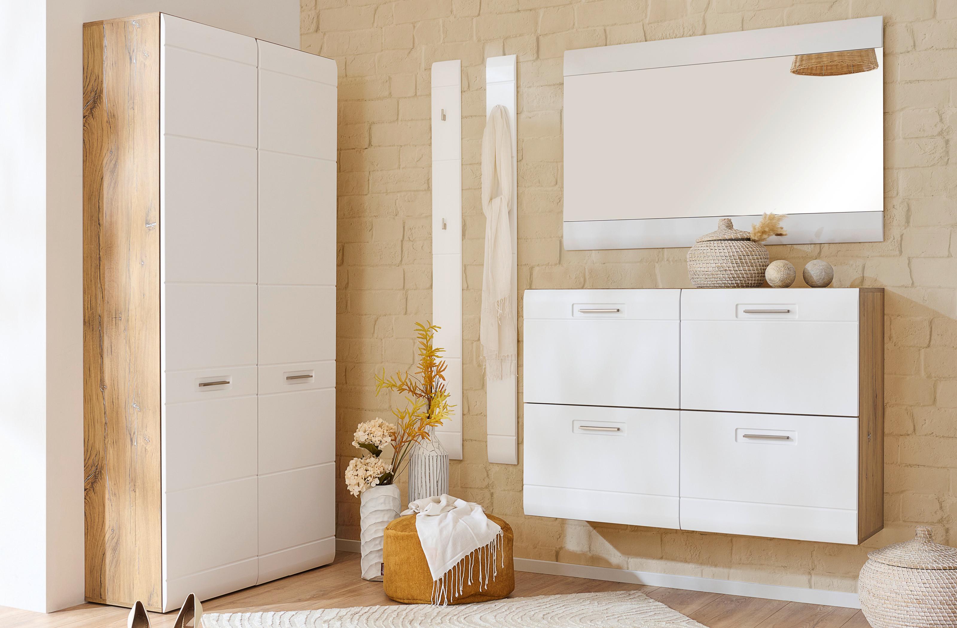 minimalistické vešiakové panely na stenu do predsiene