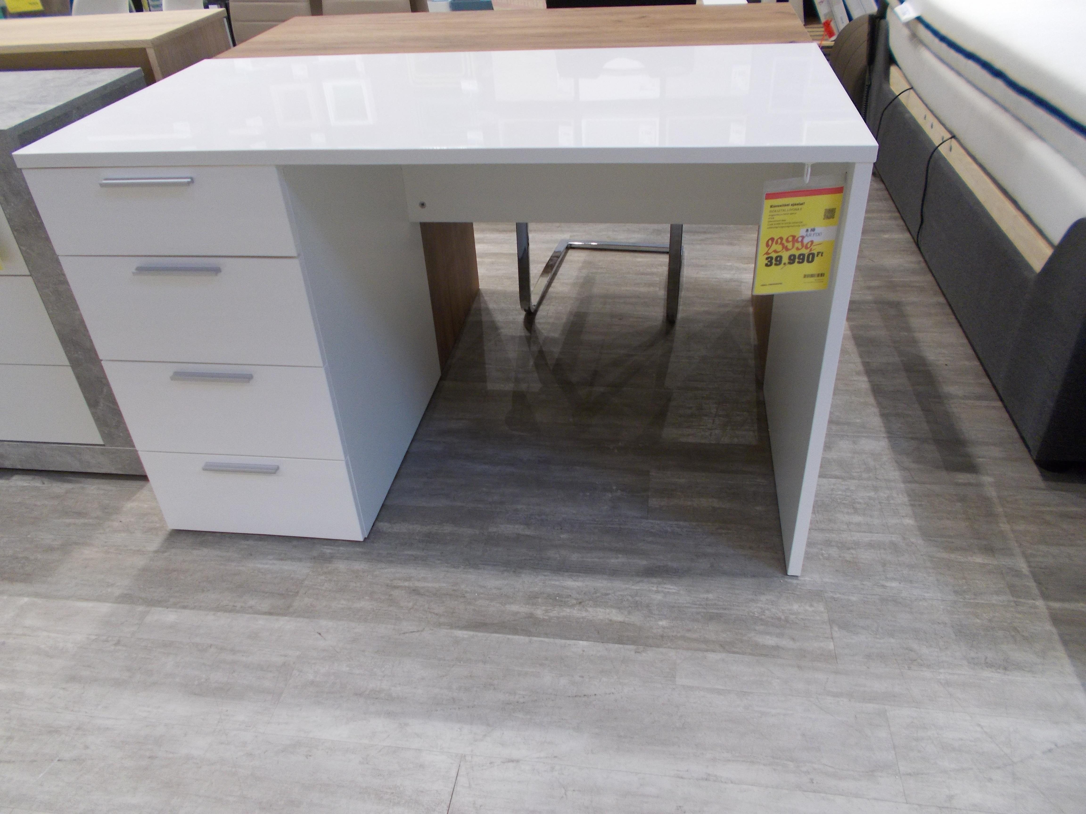 ÍRÓASZTAL LIVONA II