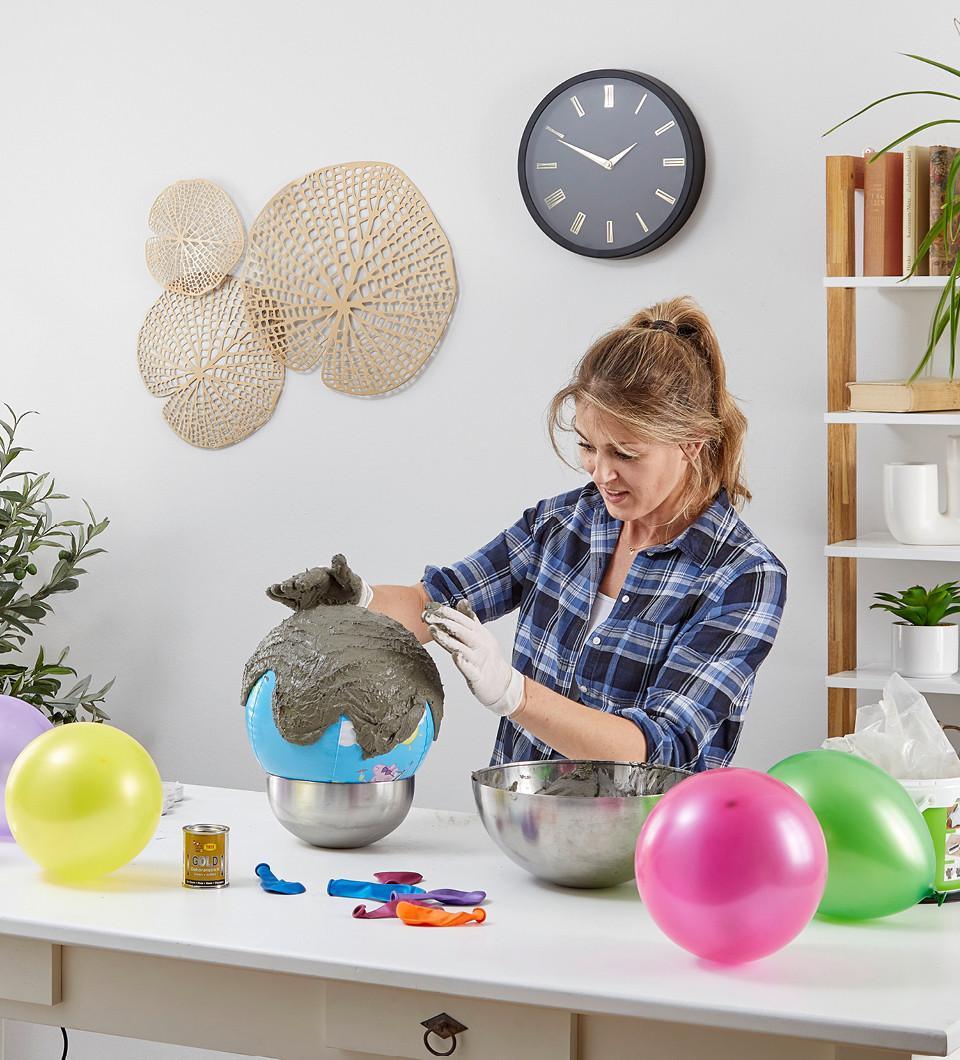 DIY dekoratívne záhradné osvetlenie z betónu, postup 5