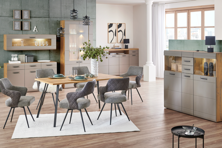 Elegant eingerichteter Wohnraum