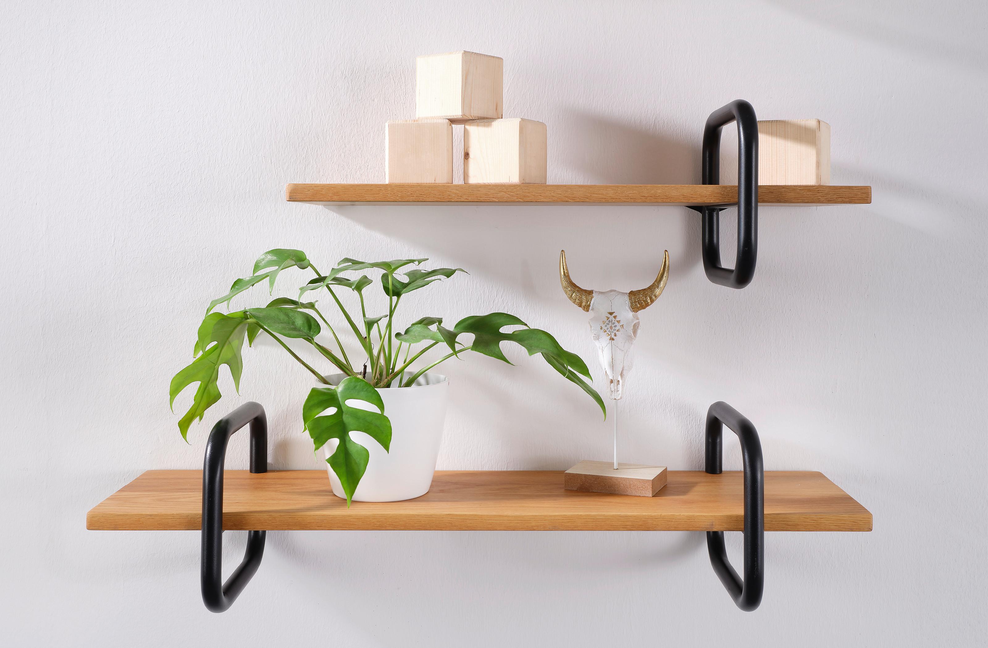 štýlové police do kuchyne, obývačky, spálne