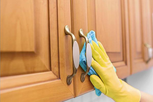 Möbel- & Textilpflege