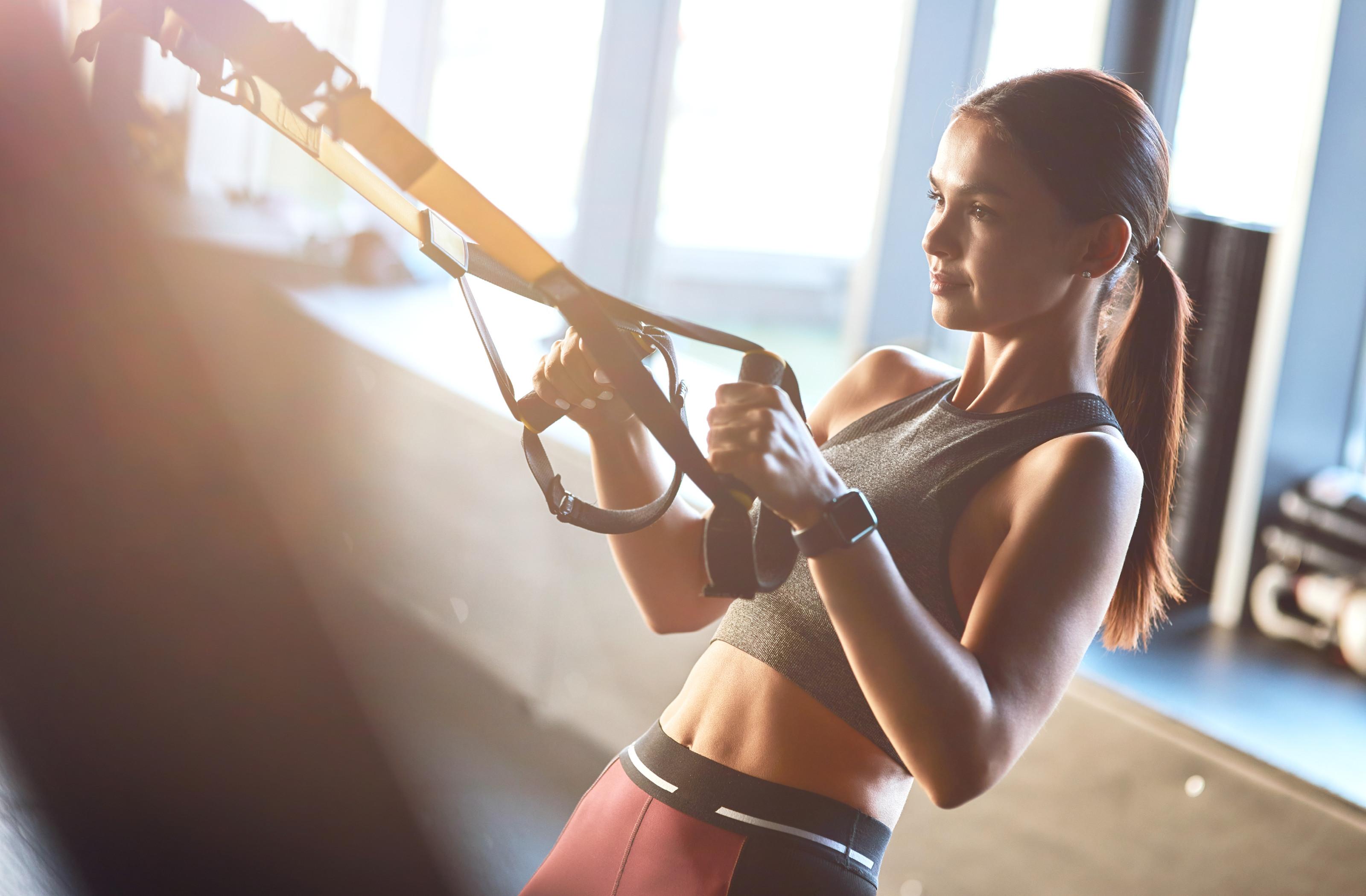 sportovní aktivity na doma, TRX cvičení