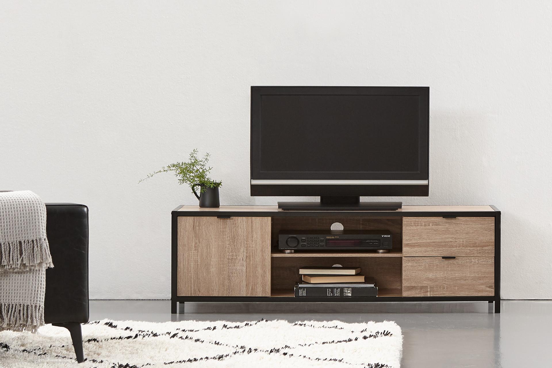 MX-AT-LP-OSS-s1s2s4-Wohnzimmer-TV-Elemente-Anik2.png