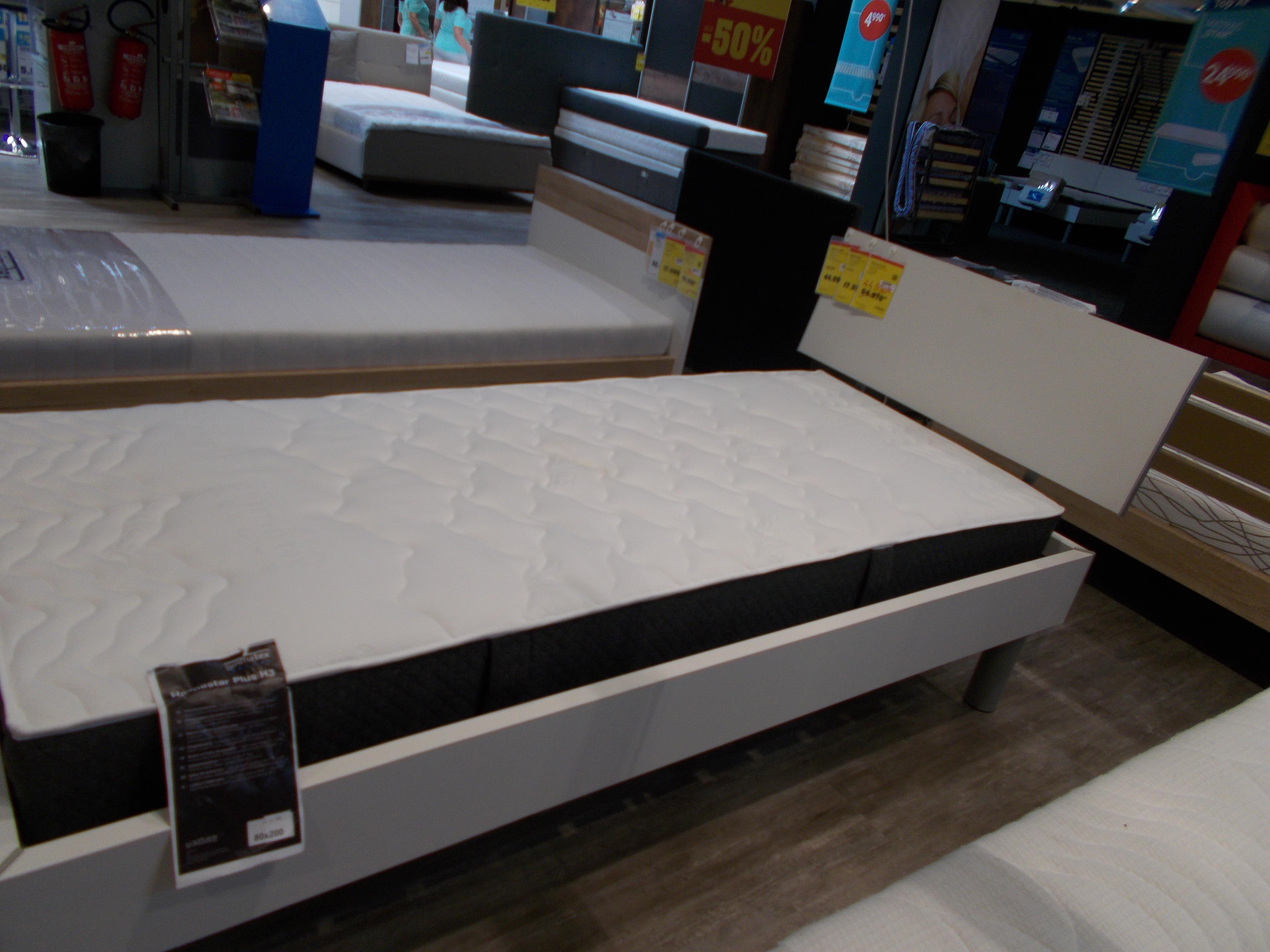 FUTON ÁGYKERET BELIA