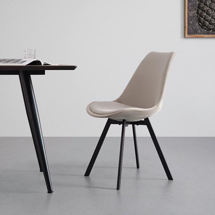 béžová jídelní židle