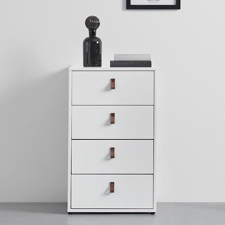 Komody se zásuvkami