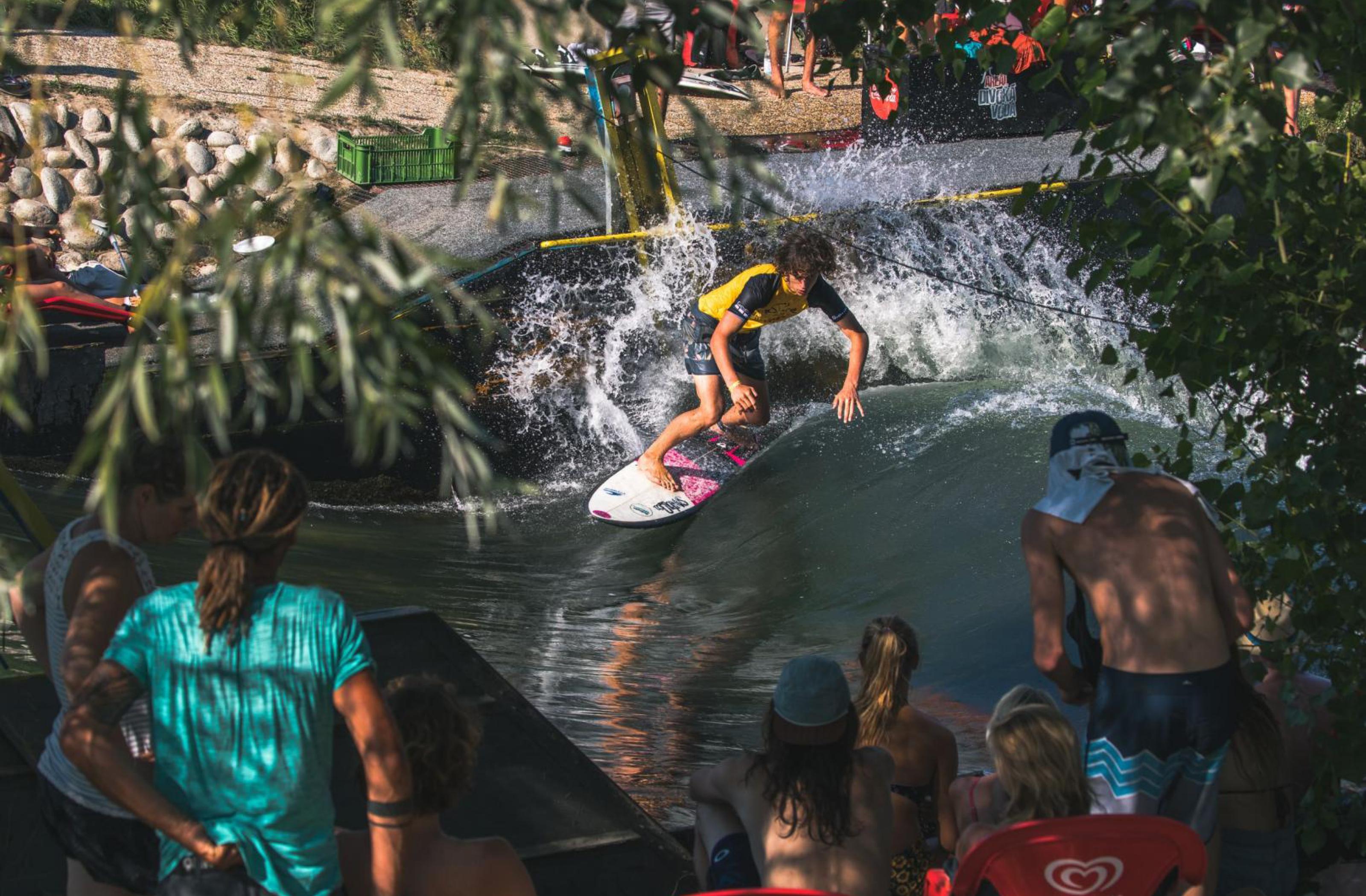 river surfing na divokej vode - Čunovo, tipy na výlety