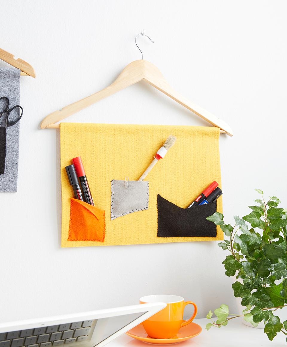 organizér z vešiakov DIY
