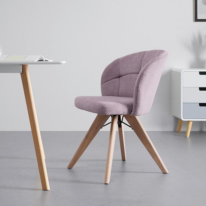 ružová jedálenská stolička