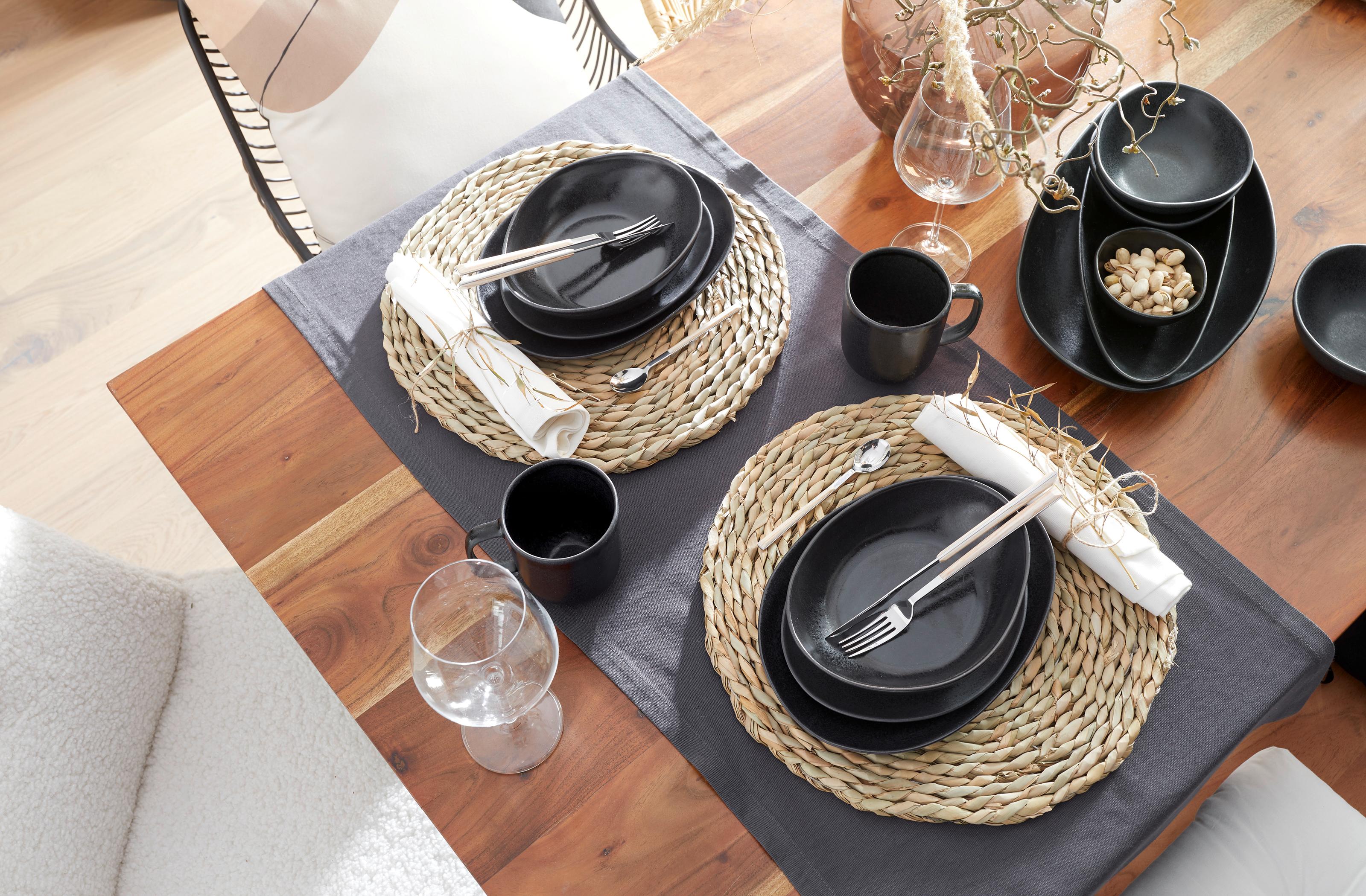 prostírání na stůl z mořské trávy s jídelní soupravou Gourmet