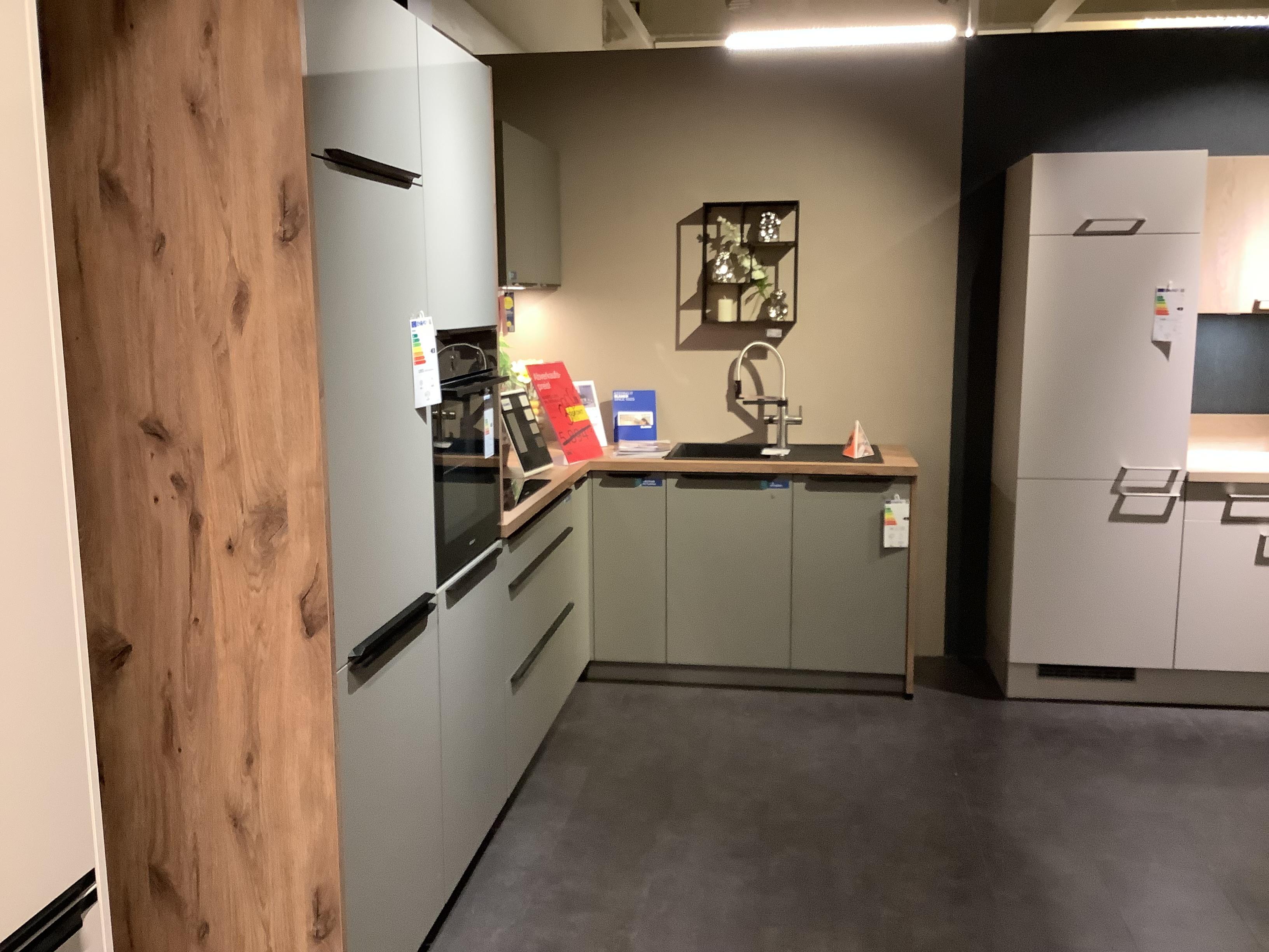 ECKKÜCHE EASTBOURNE - Vertico