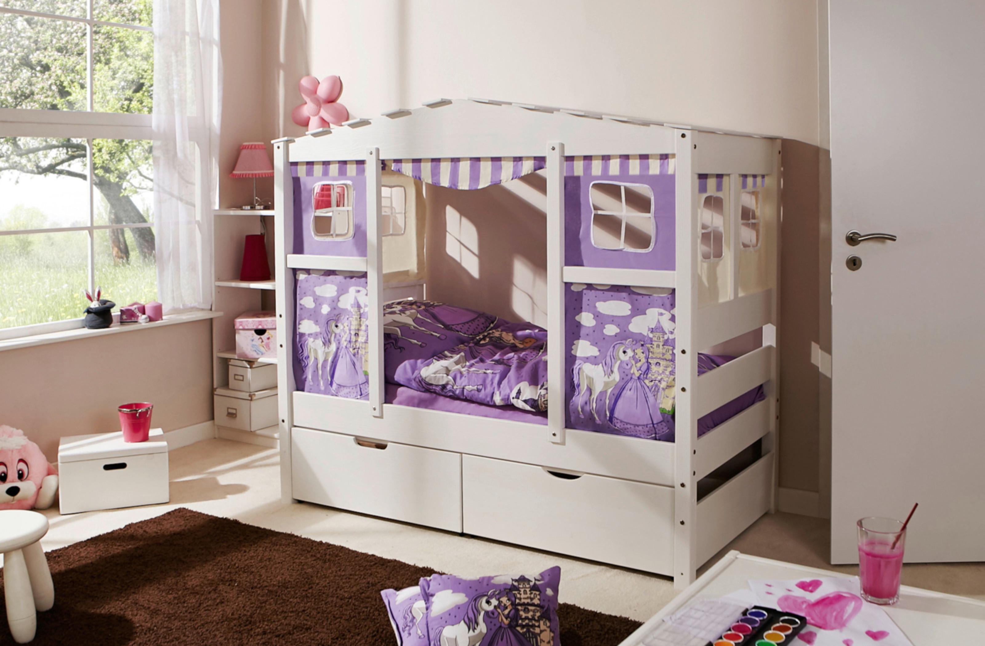 dívčí dětská postel ve tvaru domečku