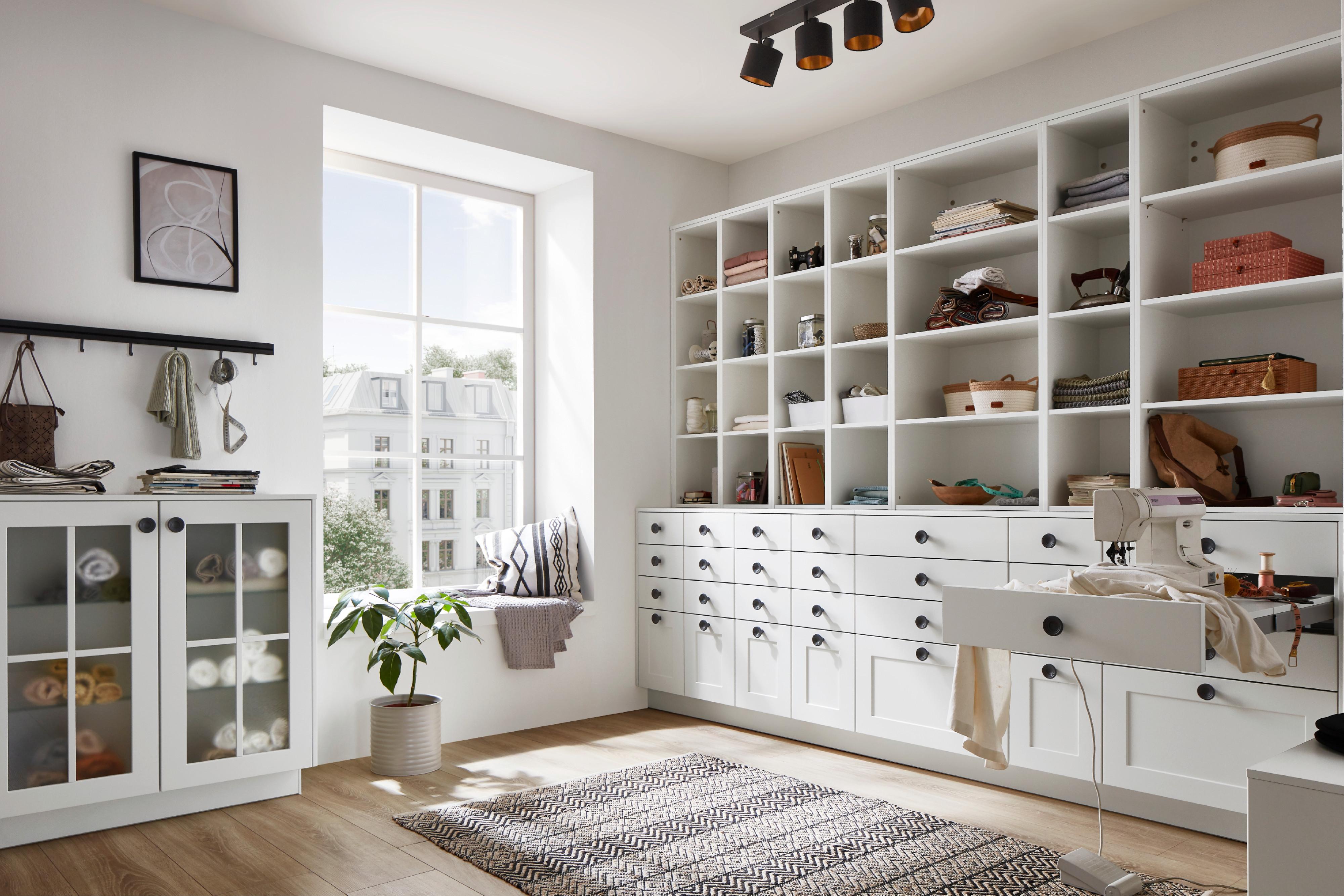 Hauswirtschafts- und Nähzimmer mit Platz für Stauraum