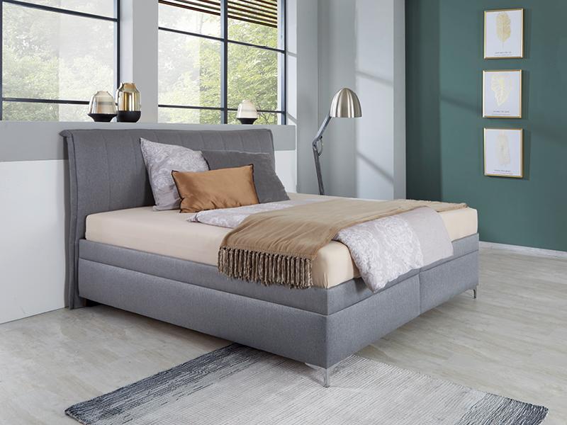 čalouněné postele