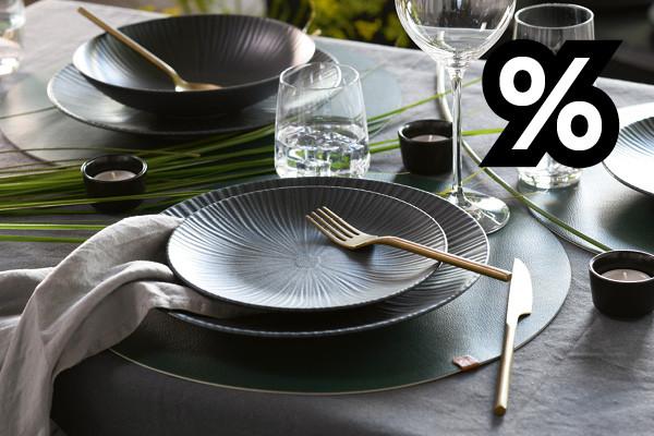 Wohnaccessoires Black November
