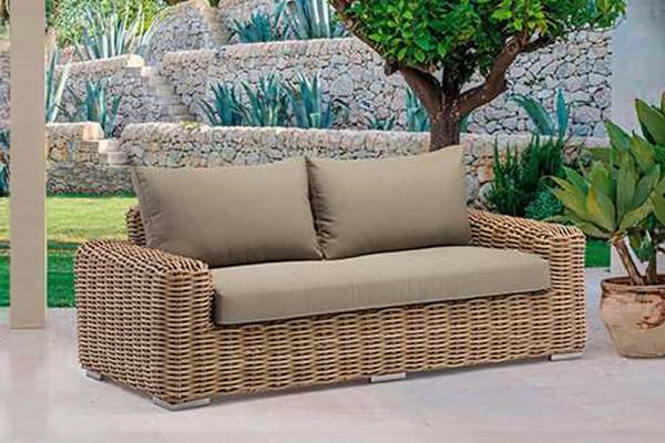 outdoor-sofas