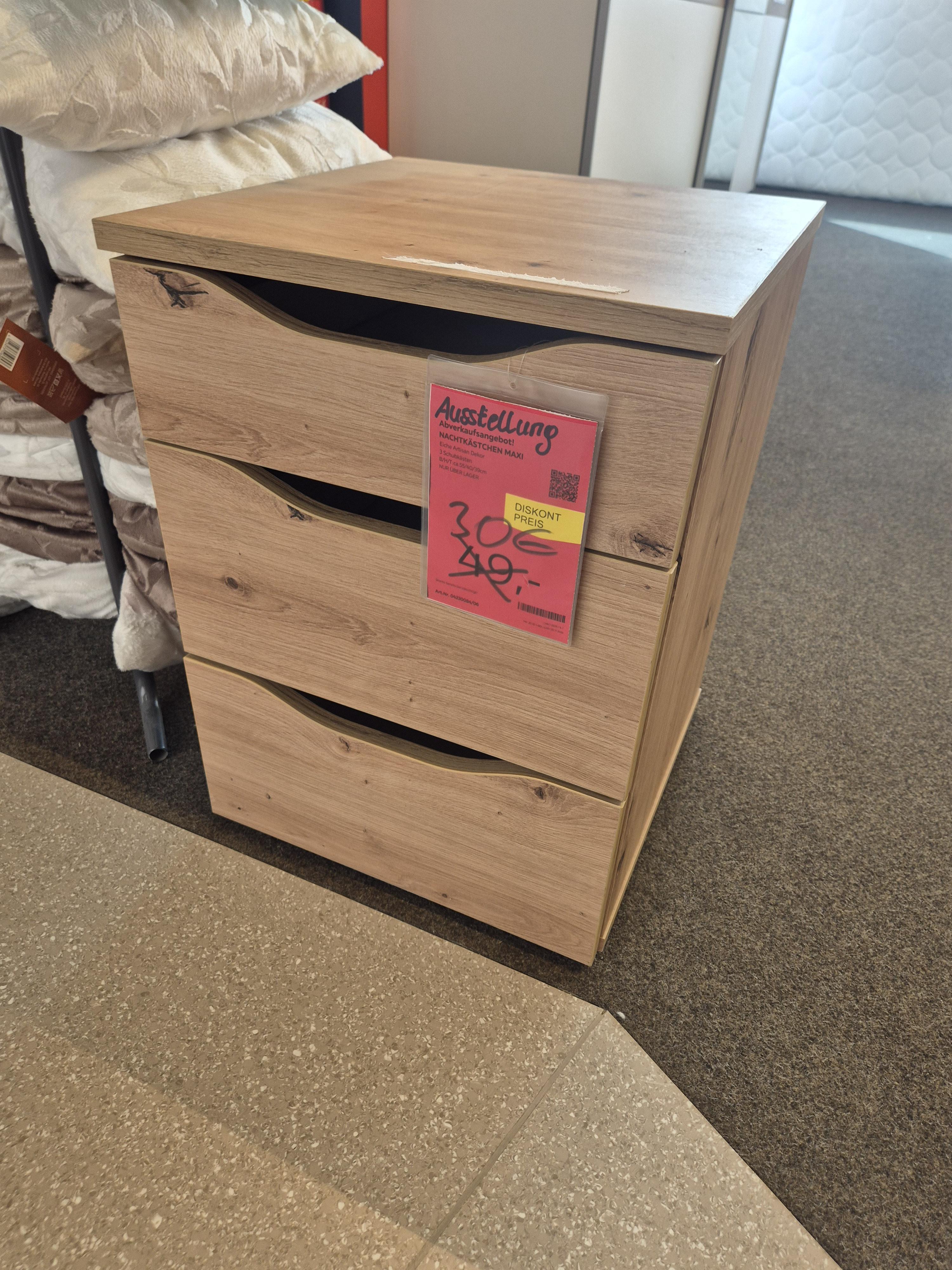 Nachtkästchen Maxi