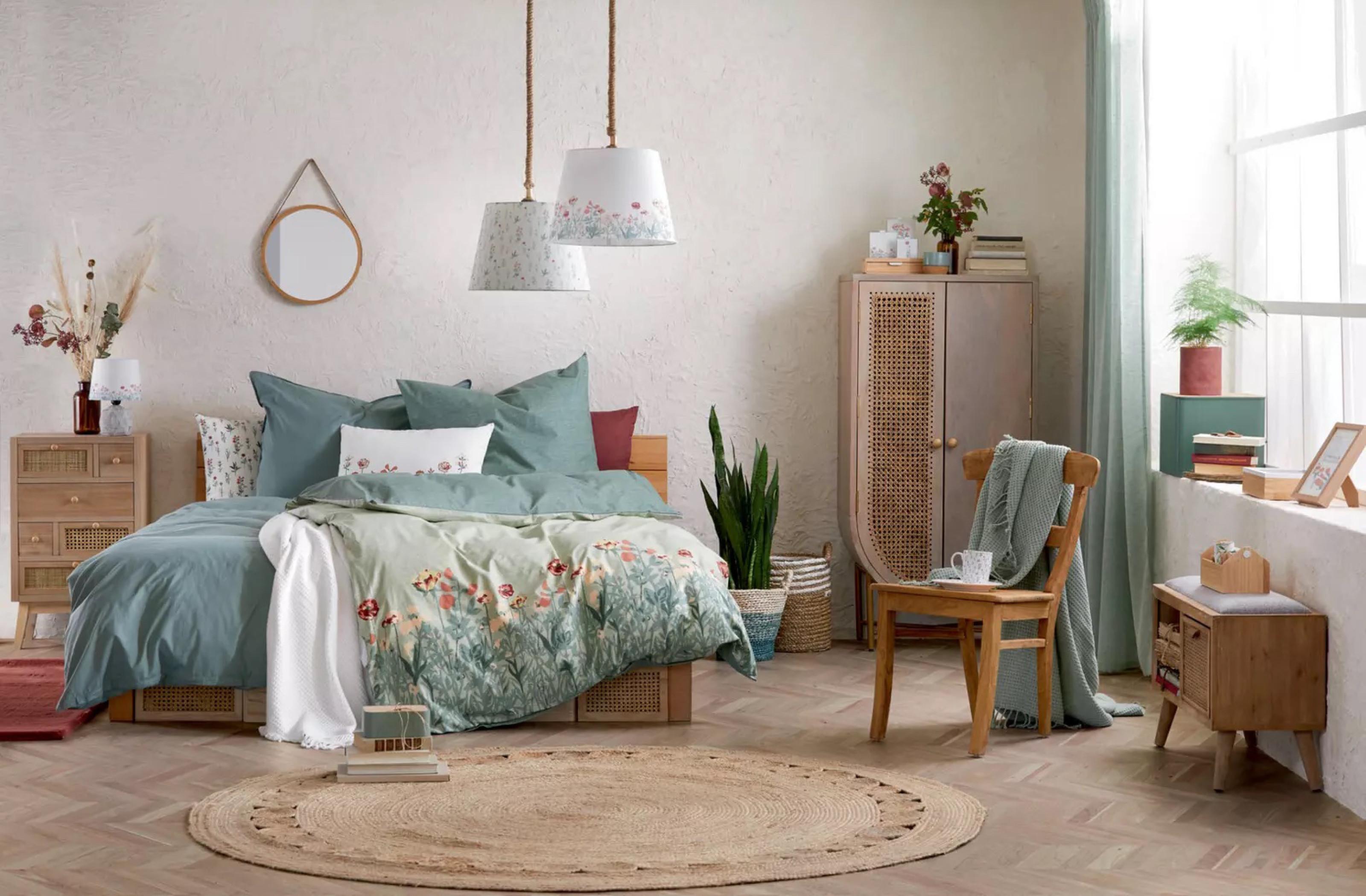 veľká spálňa vo vintage štýle