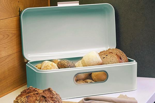 diverse-kuechenutensilien