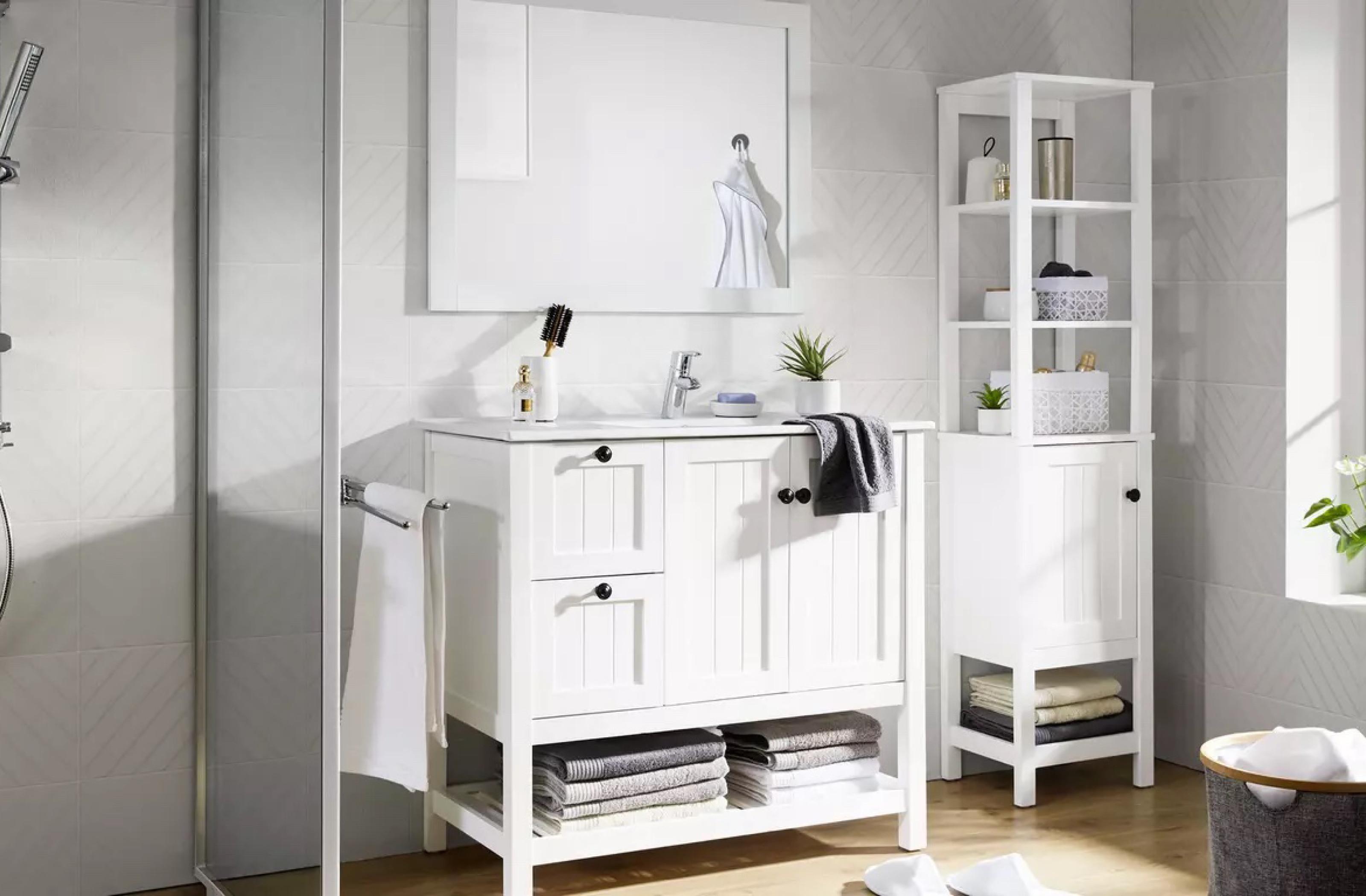 malá koupelna v provensálském designu