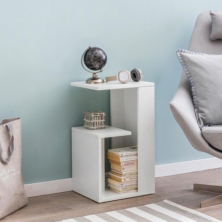 bílý odkládací stolek