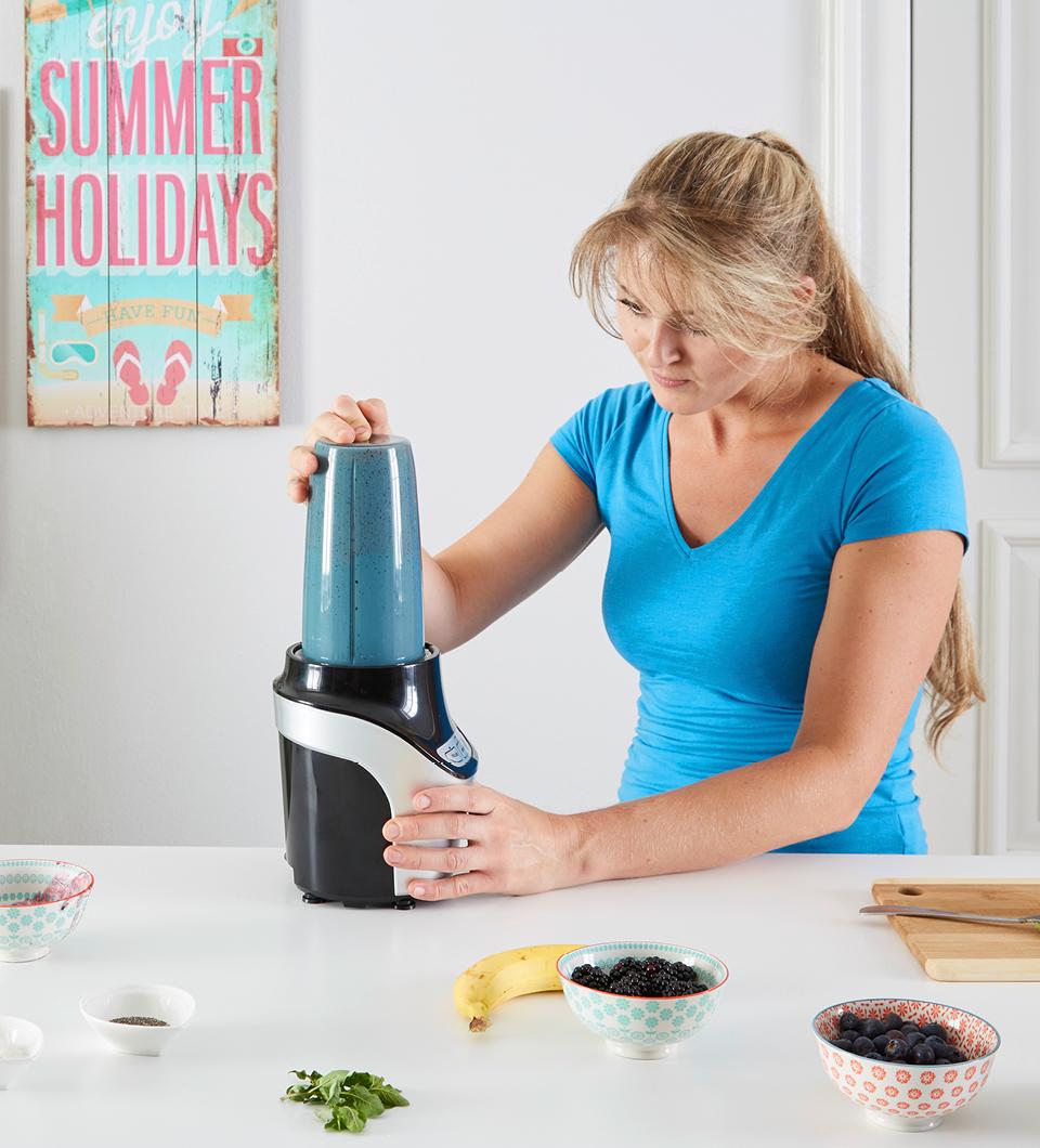 postup prípravy tropickej smoothie misky