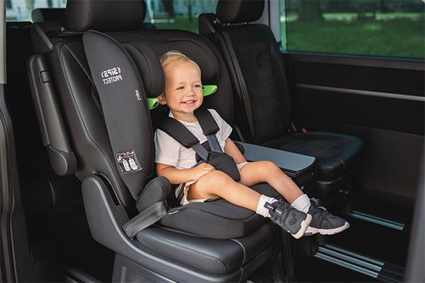 Babyschalen & Kindersitze