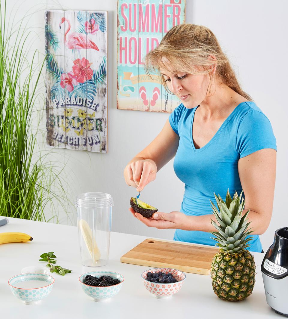 postup prípravy tropickej smoothie misky