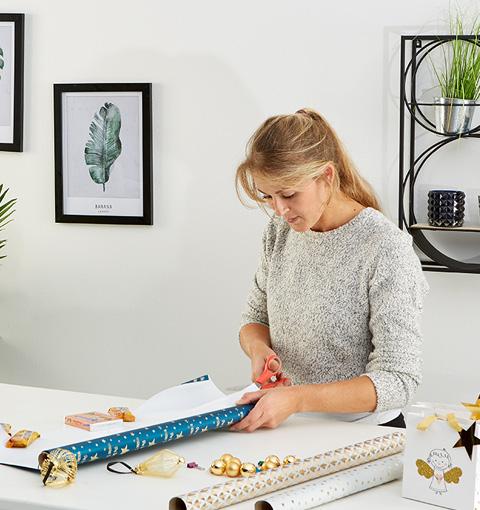 adventný kalendár z vešiaka diy