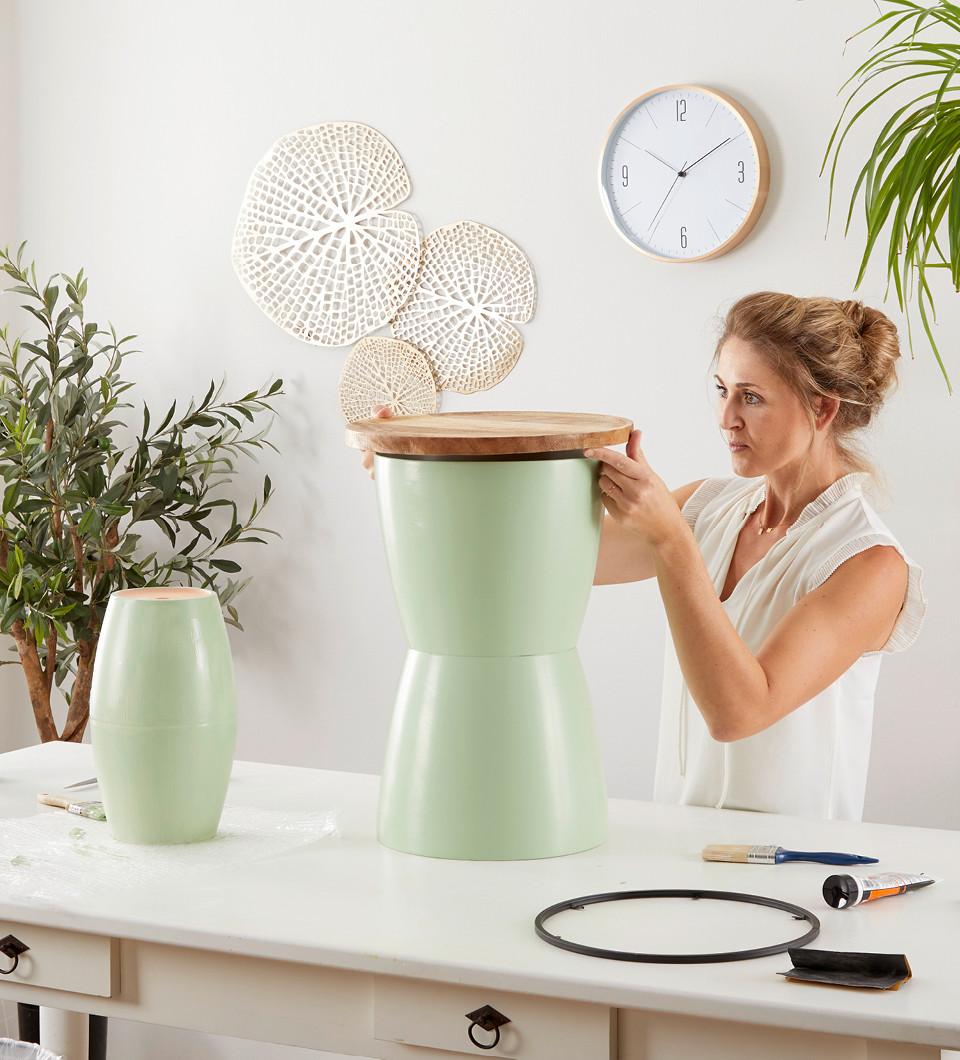 DIY príručný stolík na balkón postup 8