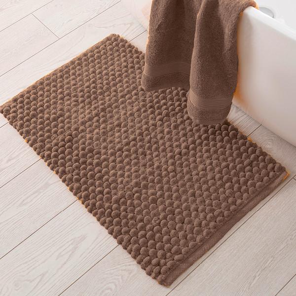 Hnedé kúpeľňové predložky