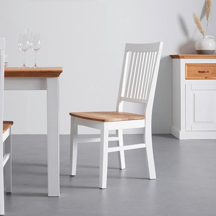 dřevěná jídelní židle