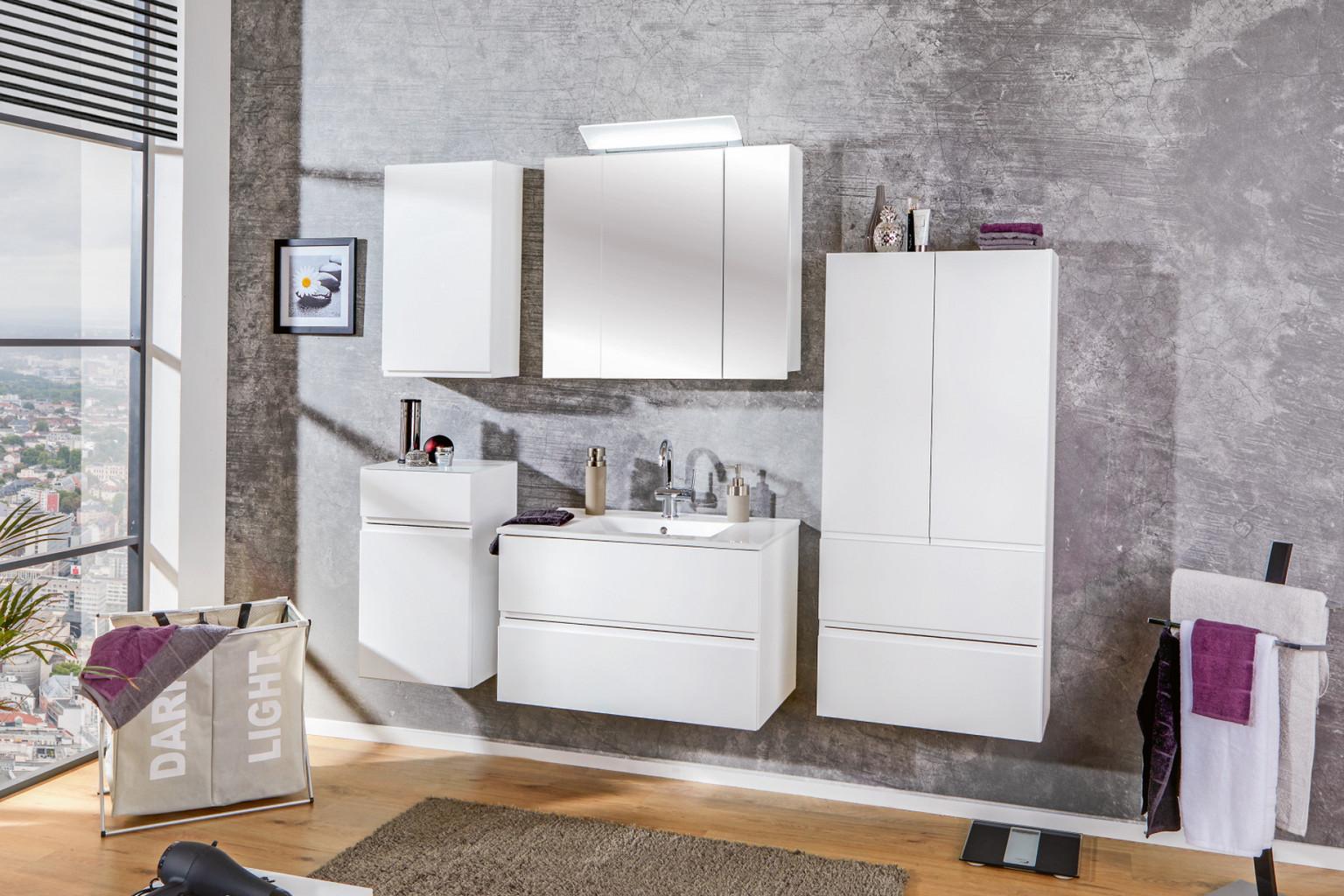 Unsere Badezimmer-Serien möbelix