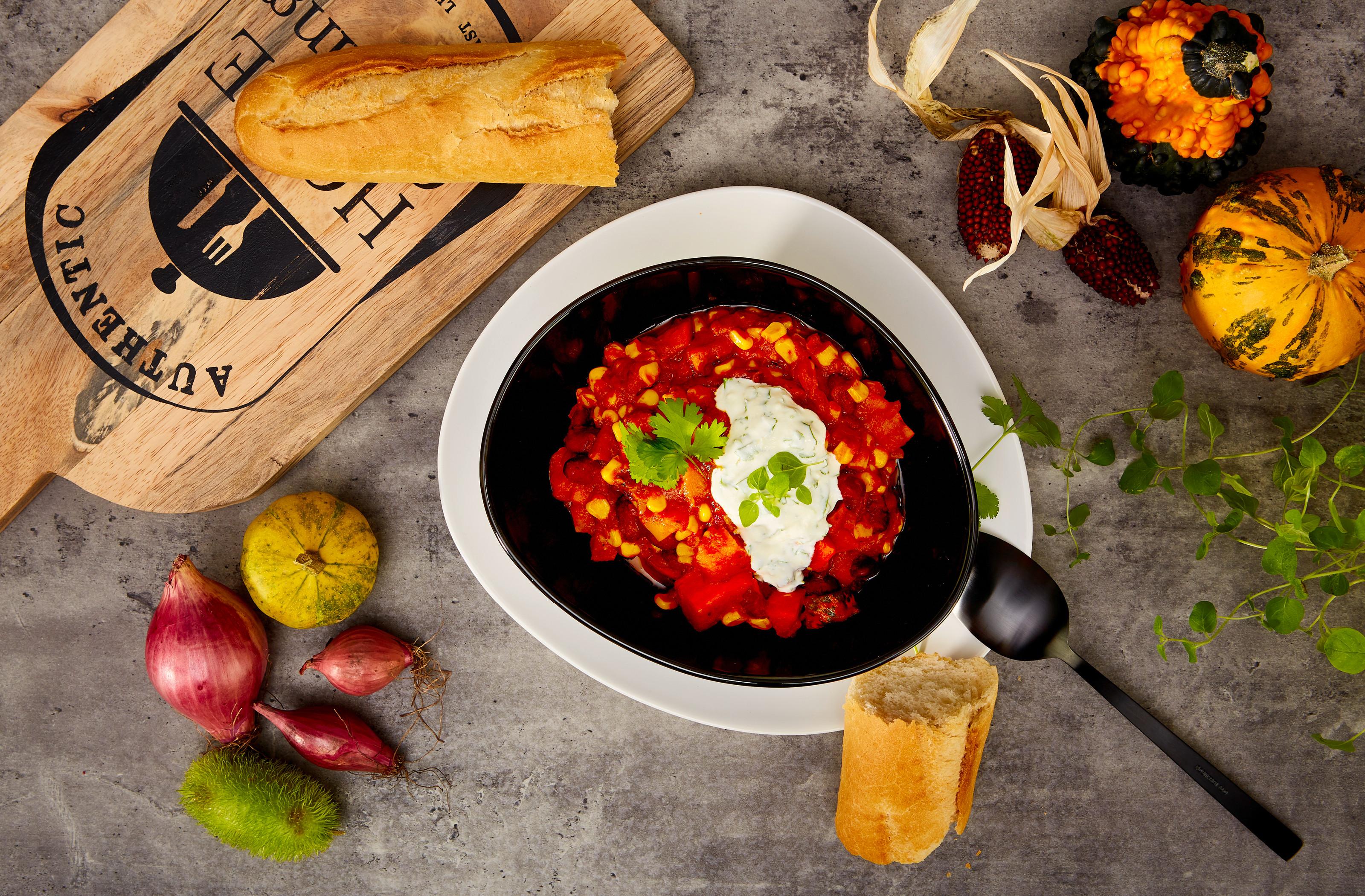 sezónne recepty, vegetariánske tekvicové chilli