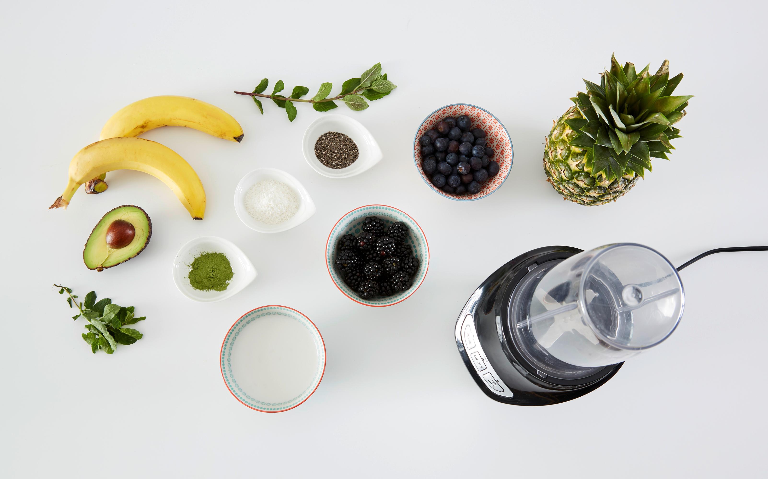 suroviny na prípravu tropickej smoothie misky