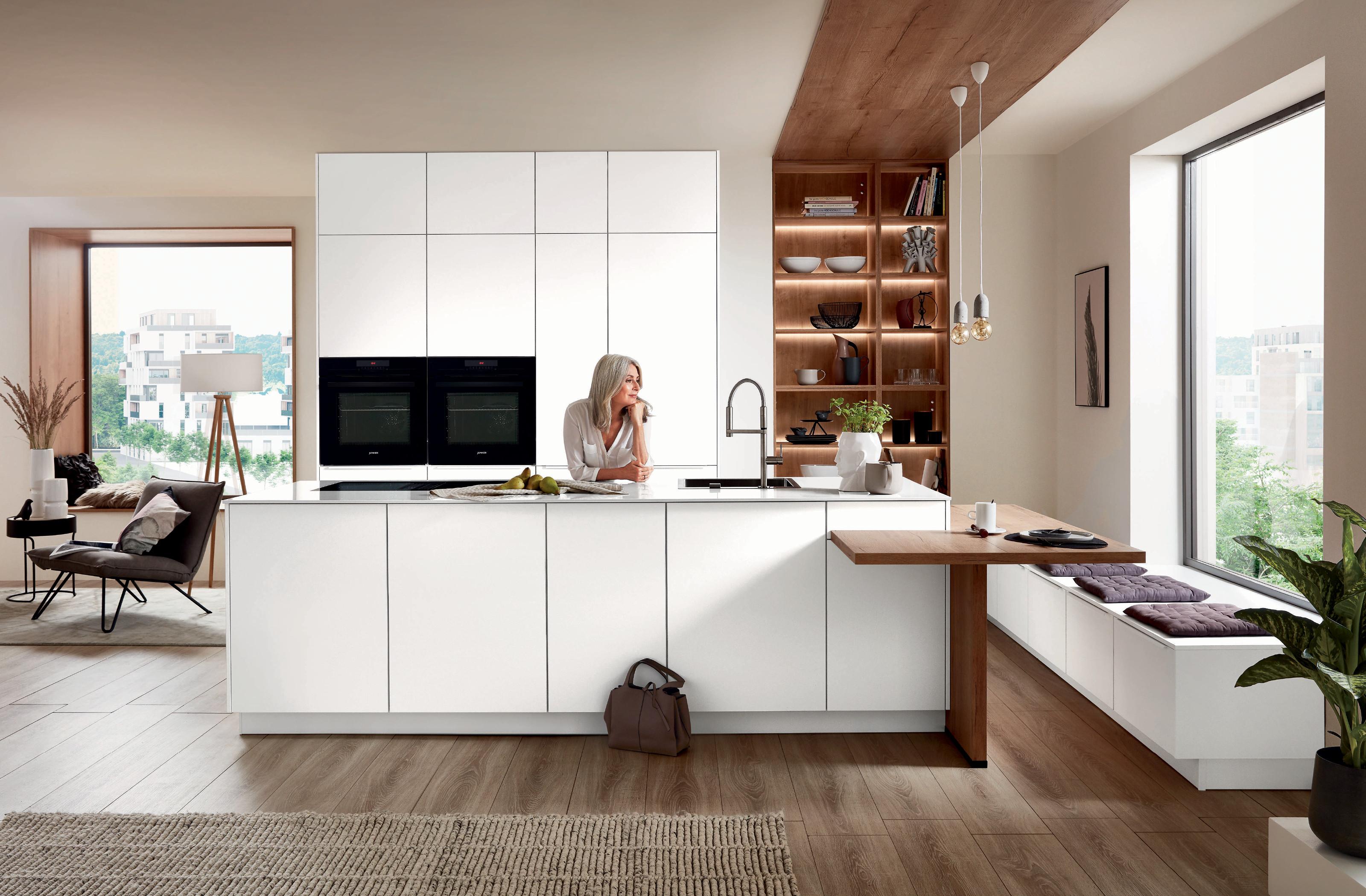 farby-roka-2025-6.jpg?fmt=auto\u0026%24d