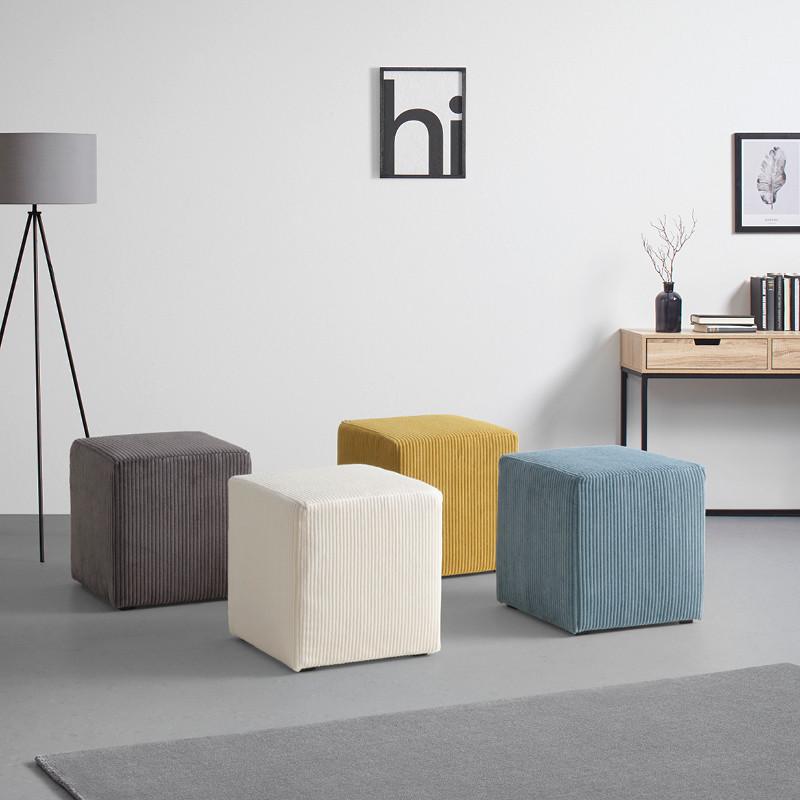 taburetky s mančestrovým vzhľadom