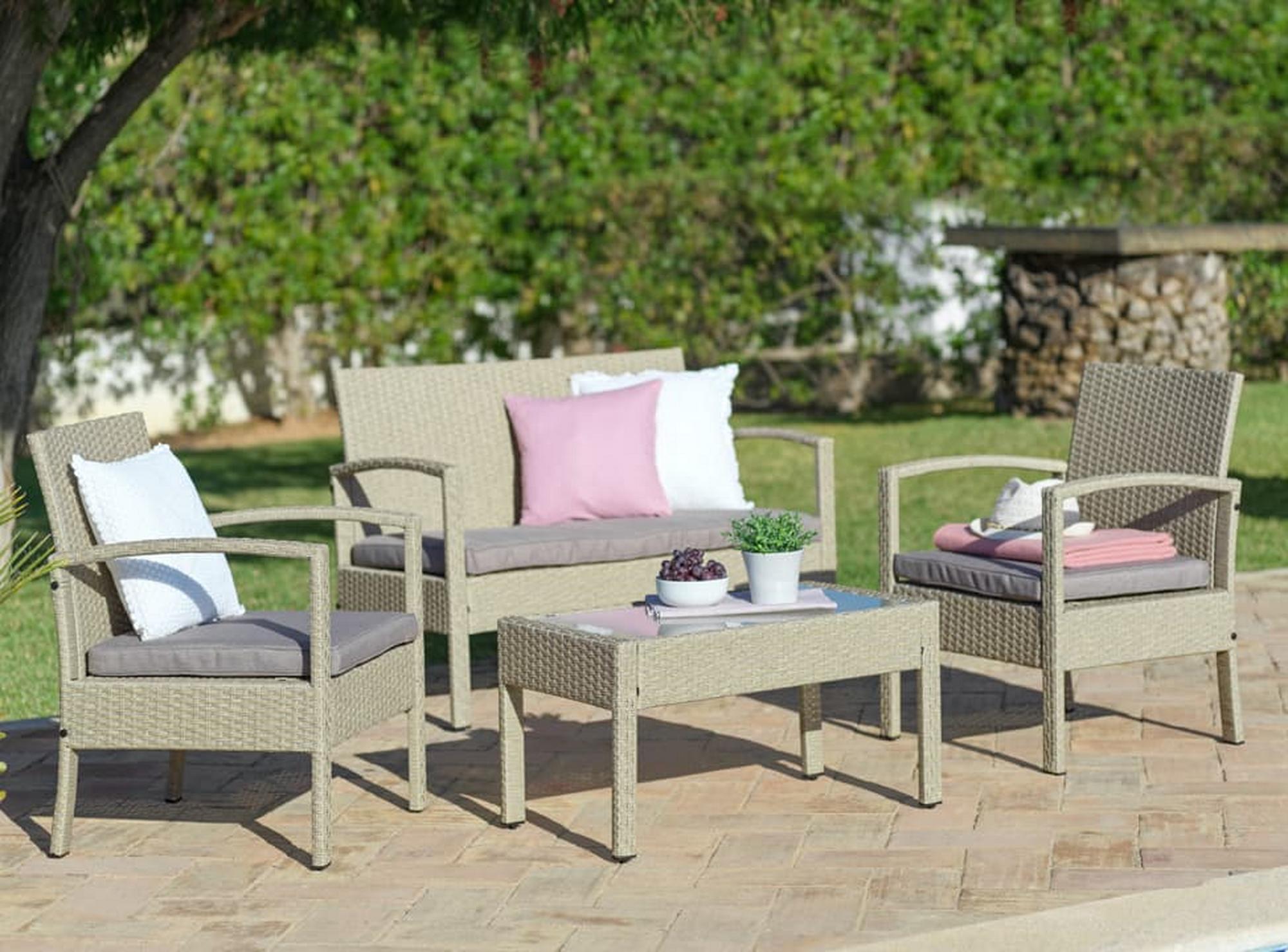 Gartenmöbel aus Polyrattan möbelix